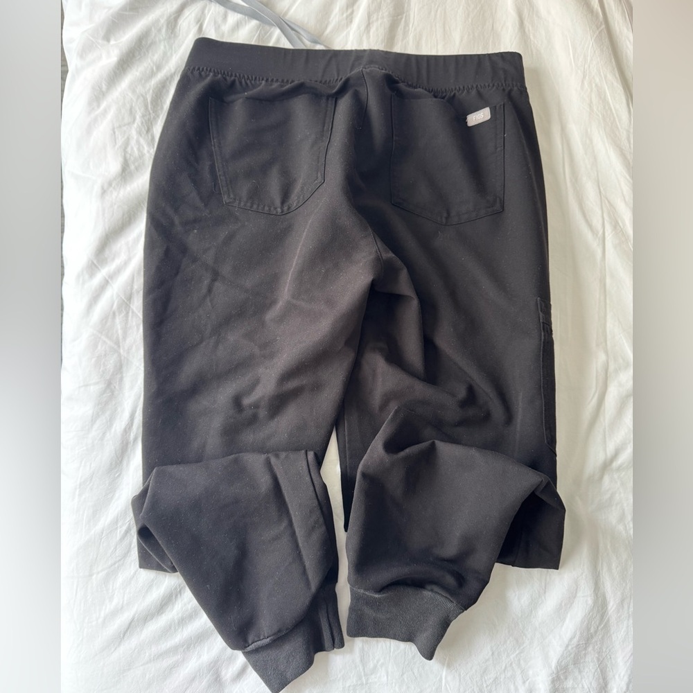Figs Black Zamora Joggers - Picture 2 of 4